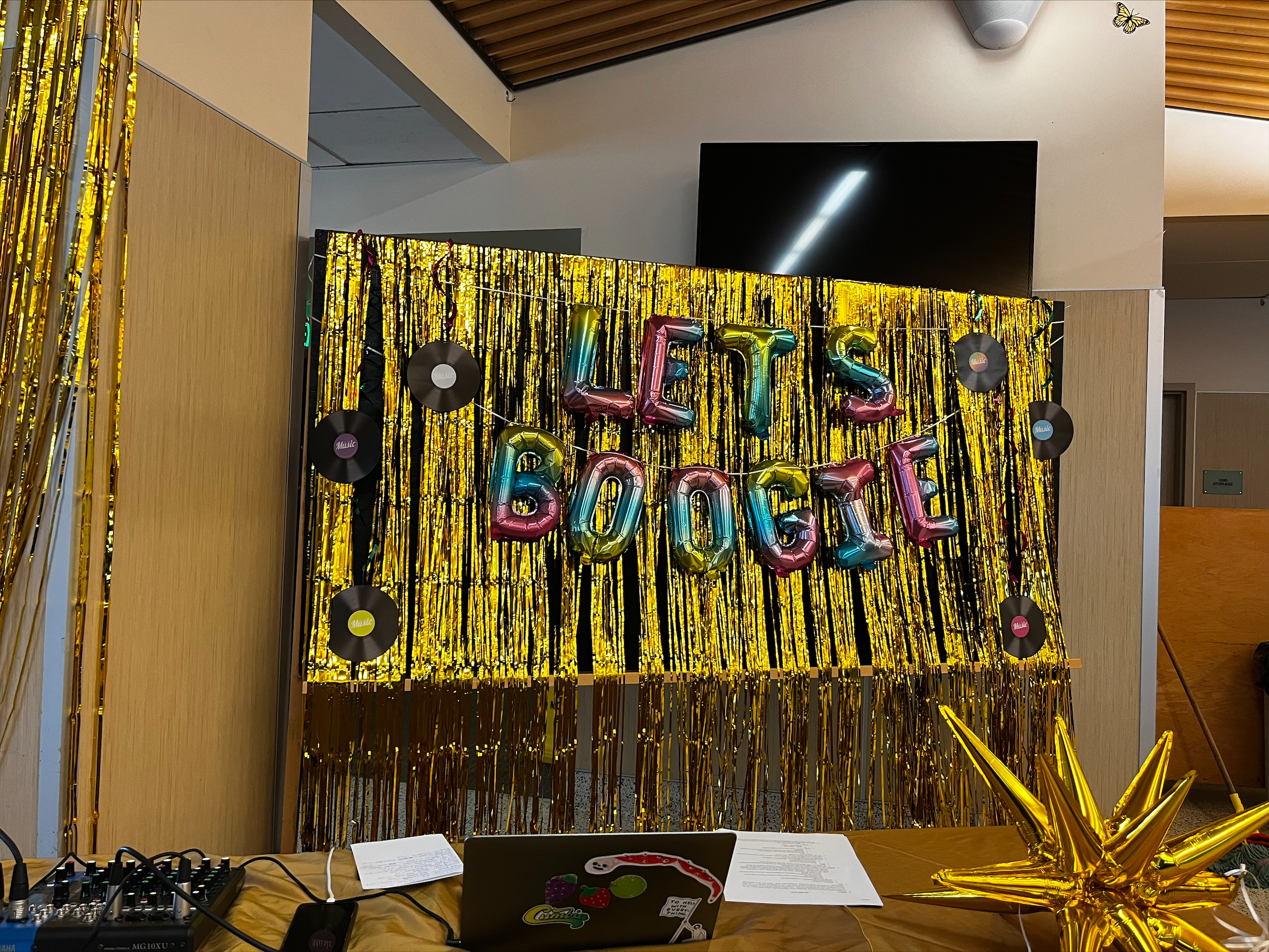 St. Anthony Foundation Hosts Disco-Themed Volunteer Appreciation Event to Honor Our Groovy Volunteers